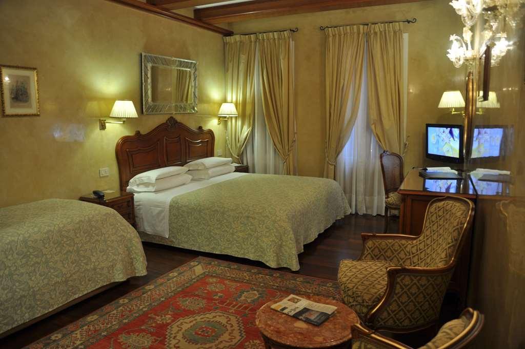 Hotel Bisanzio Venezia Camera foto